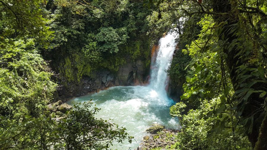 Costa Rica cuenta con 29 parques nacionales que 